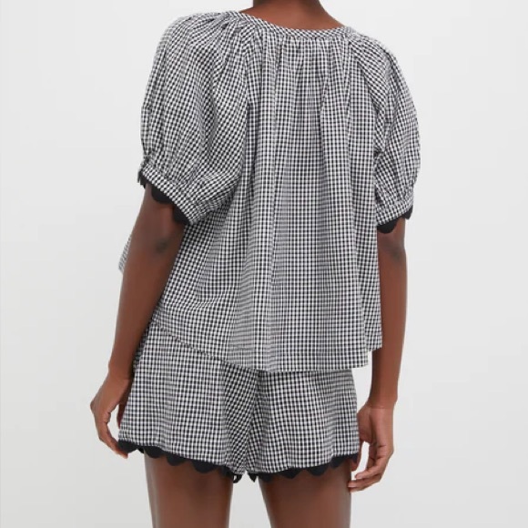 Tuckernuck Tully Rick Rack top and Ava shorts matching set - Picture 4 of 10